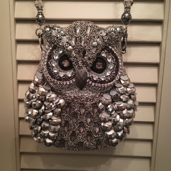 Mary Frances Beaded Elegant Wisdom Evening bag. - Picture 1 of 6